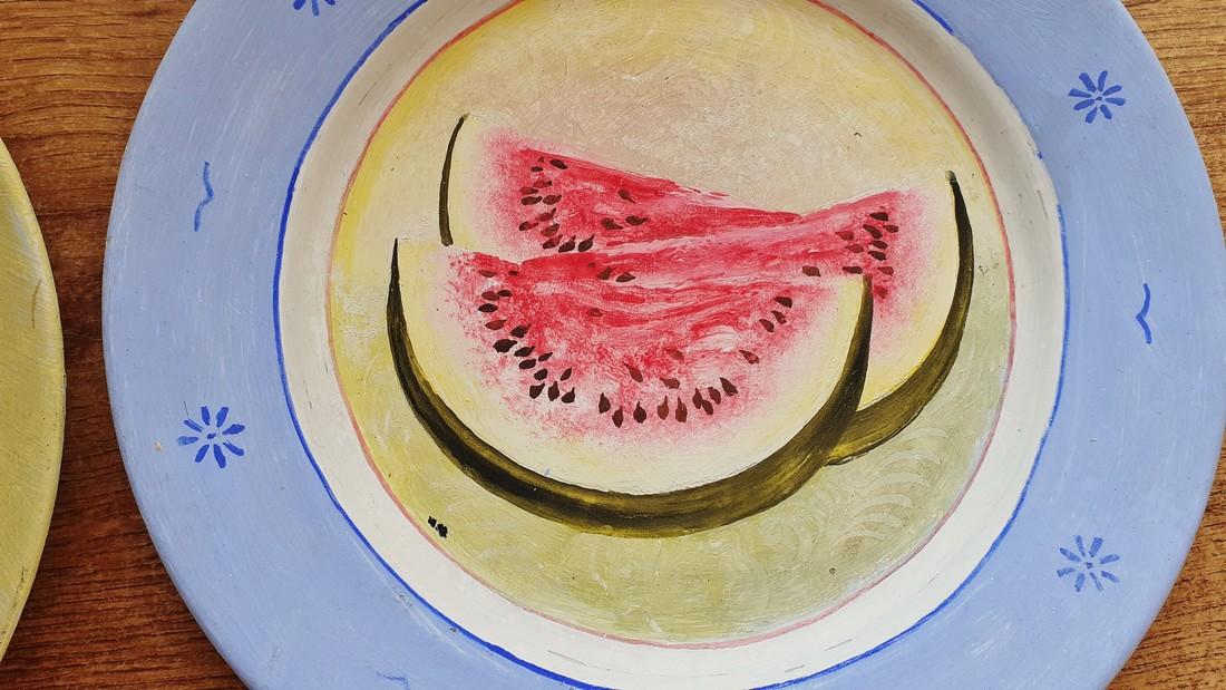 Amatérsky maľované taniere / Priemer 24 cm / 1,1 kg čistá váha / priemer 24 cm