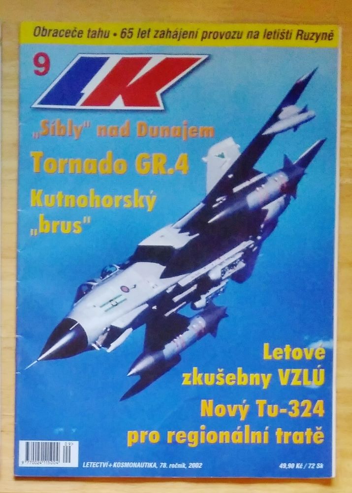 Letectví + Kosmonautika / 2002-9