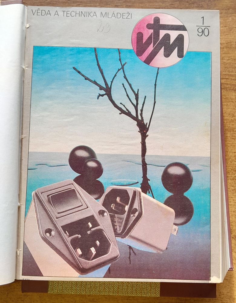Věda a technika mládeži 1990 / Dvojtýždenník