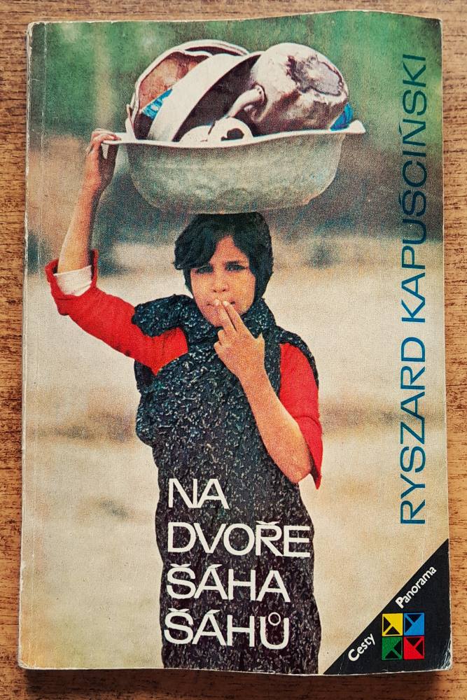 Na dvoře Šáha Šáhú / Edice Cesty