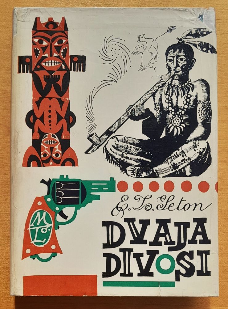 Dvaja divosi