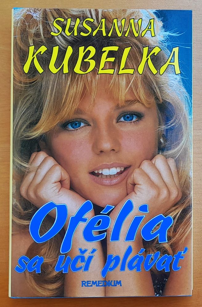 Ofélia sa učí plávať