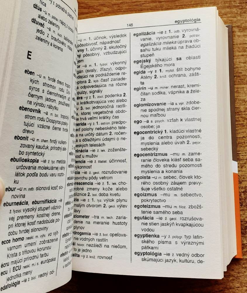 Slovník cudzích slov