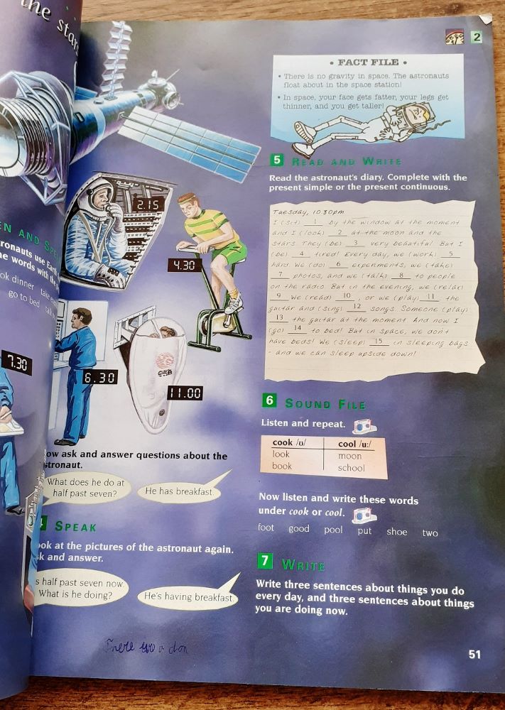 Shine, Students book 1.