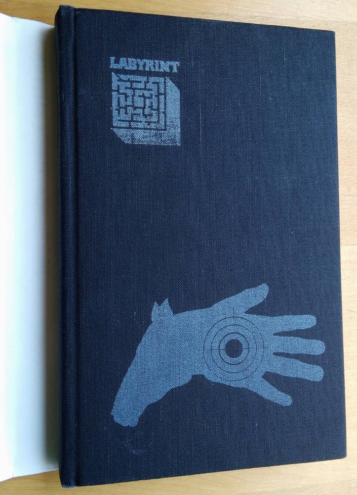 Tigria klietka / Labyrint