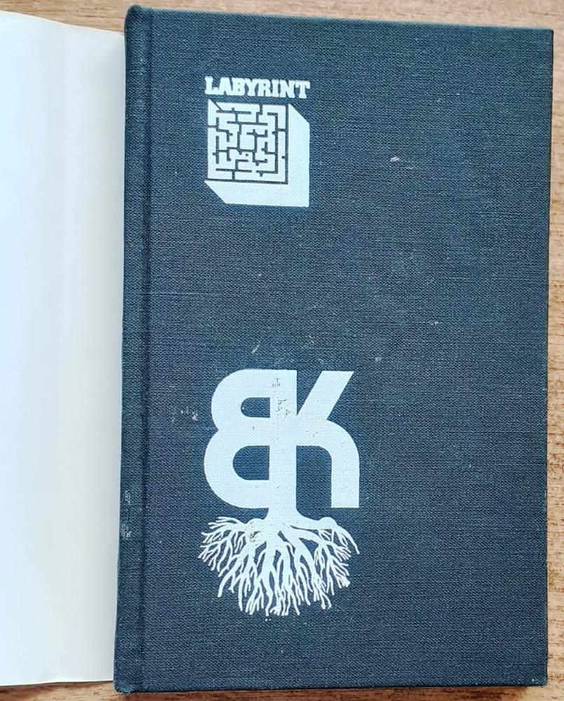 Božie korene / Labyrint