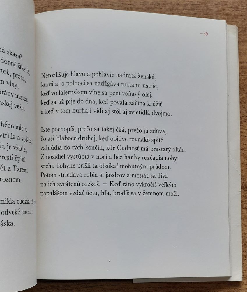 O ženskej skazenosti / Kruh milovníkov poézie