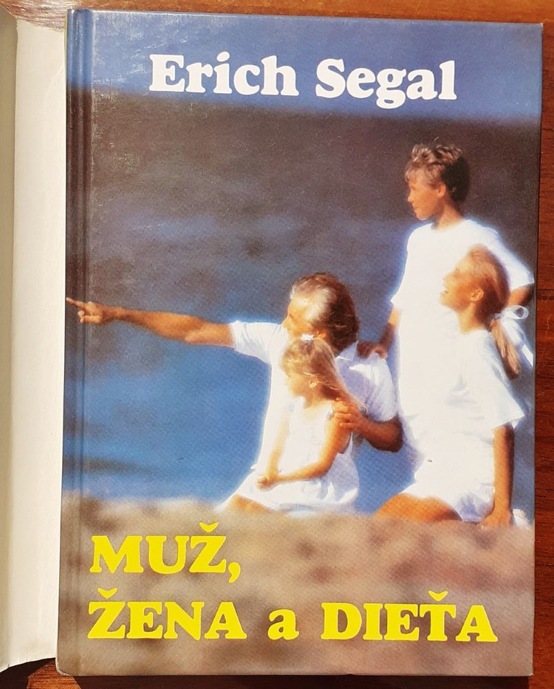 Muž, žena a dieťa