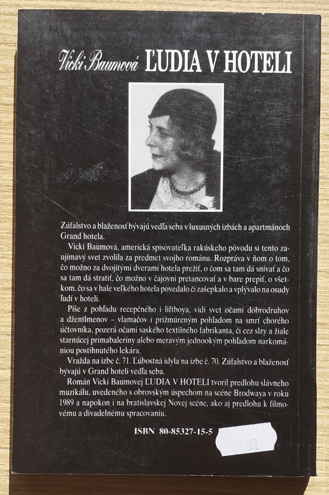 Ľudia v hoteli