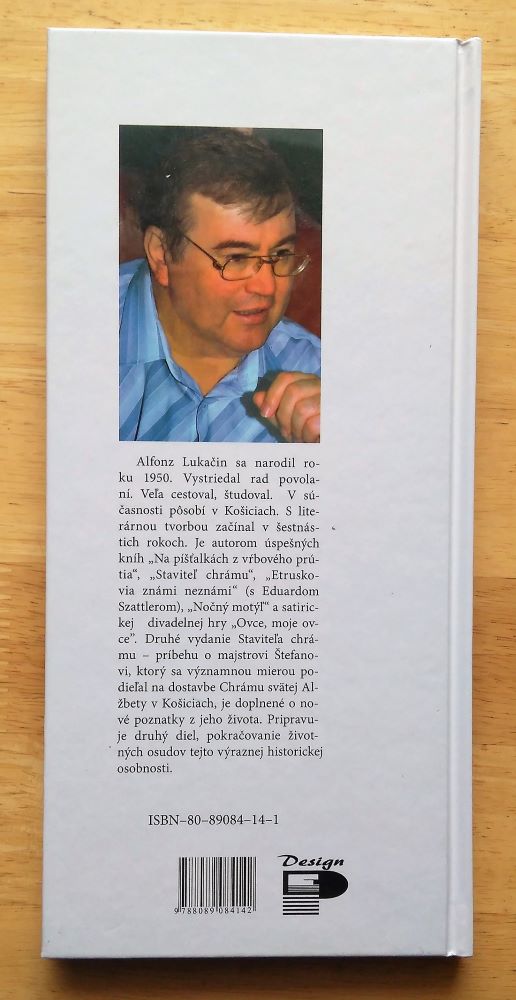 Nočný motýľ