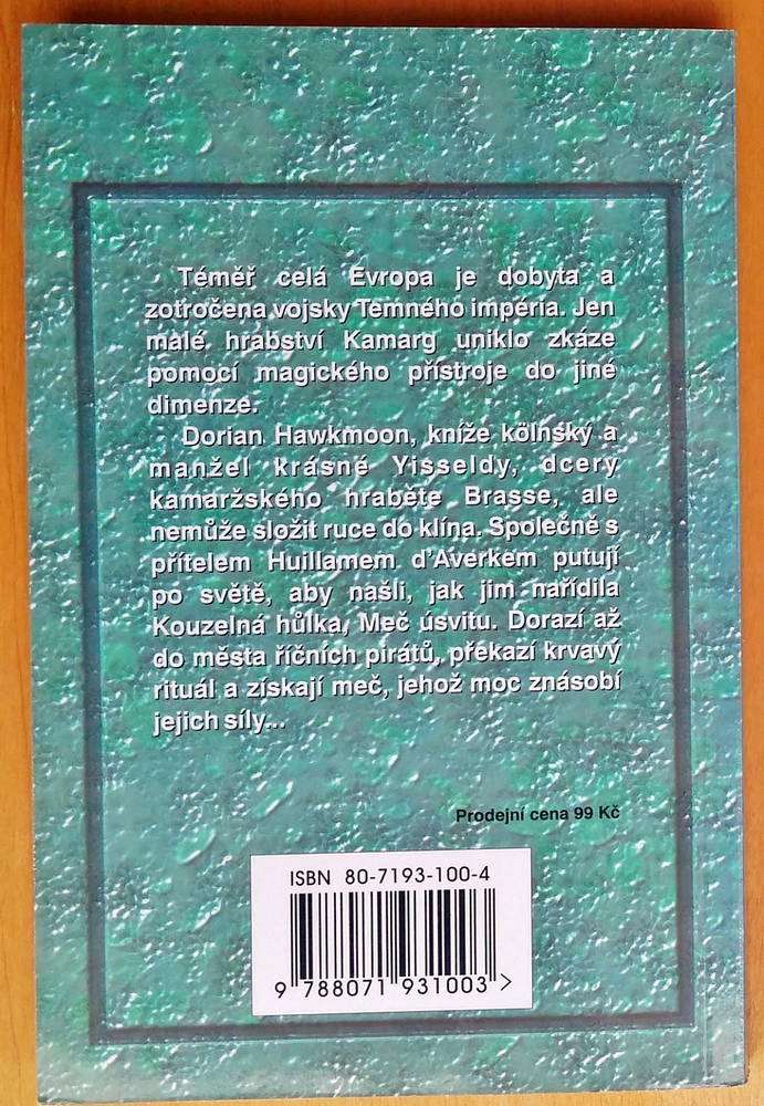 Historie kouzelné húlky ve čtyřech dílech / 1. Černý drahokam / 2. Amulet šíleného boha / 3. Meč úsvitu / 4. Kouzelná húlka