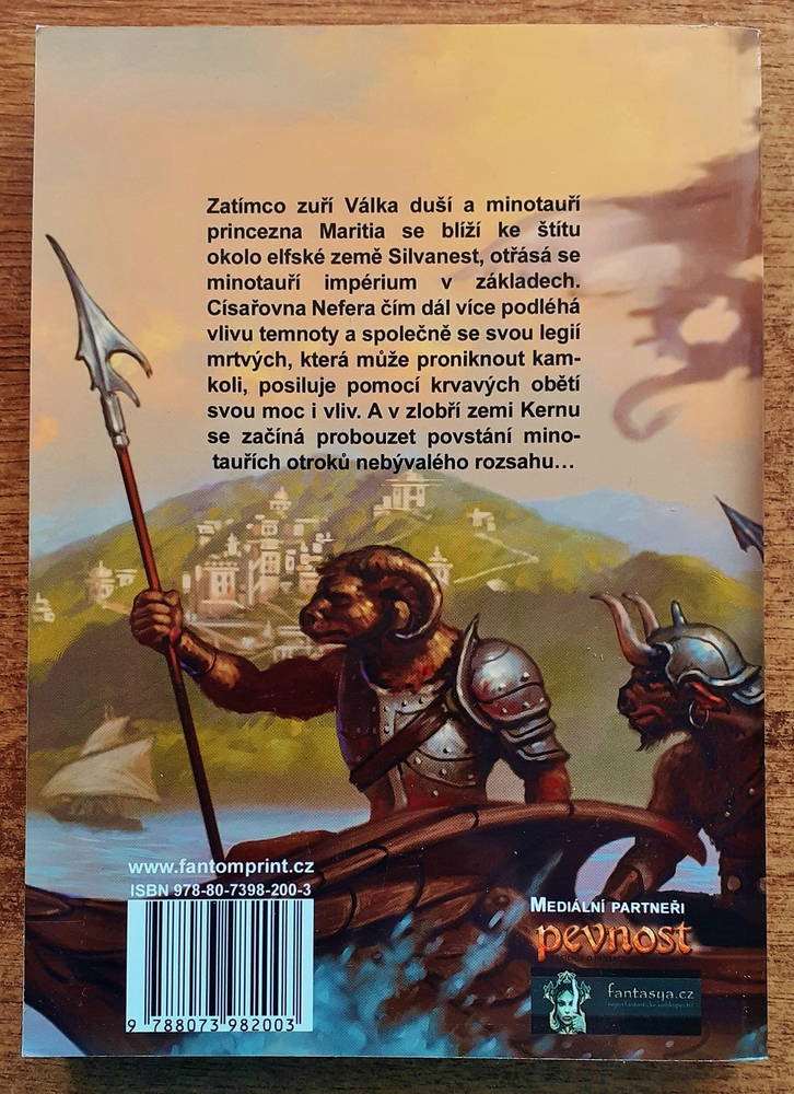 Minotauří války / Díl druhý / Záplavy krve