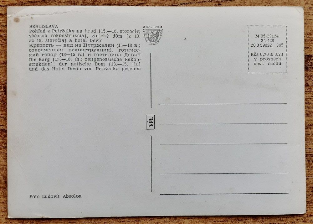 Bratislava - Pohľad z Petržalky na hrad