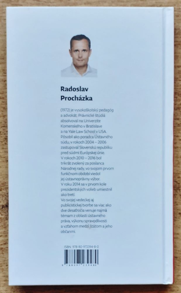 Kráľ otec / Od Kováča po Kisku alebo Načo nám je prezident