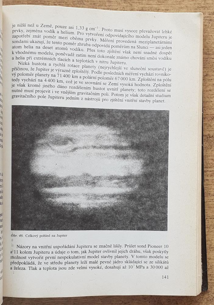 Přehled astronomie / Polytechnická knižnice