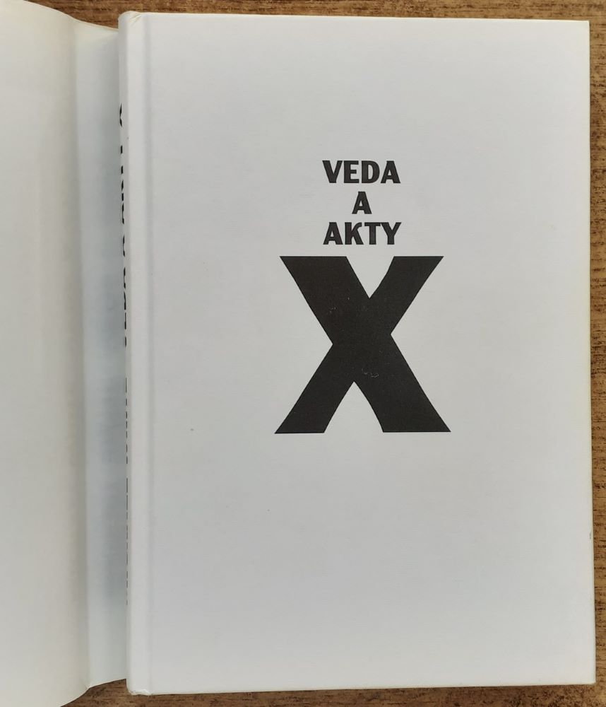 Veda a akty X / Telepatia, UFO, duchovia, záhady