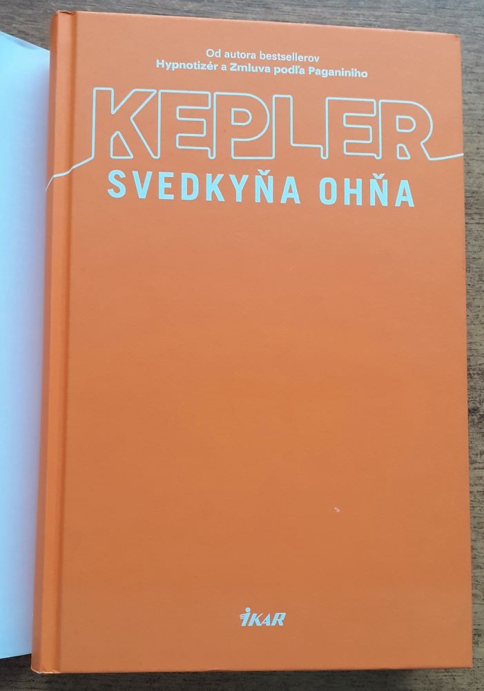 Svedkyňa ohňa / 3. diel série Joon Linn