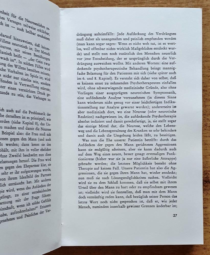 Selbstschädigung durch Neurose / Psychotherapeutische Wege zur Selbstverwirklichung