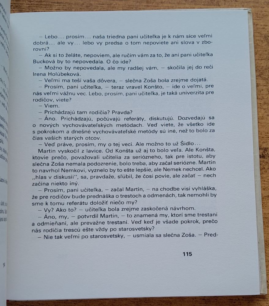 Tranzistorová hlava / Klub mladých čitateľov