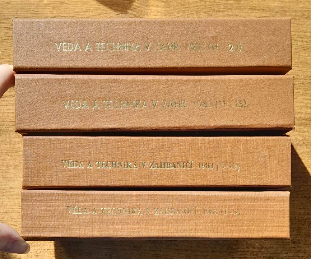 Věda a technika v zahraničí / Komplet ročník 1983