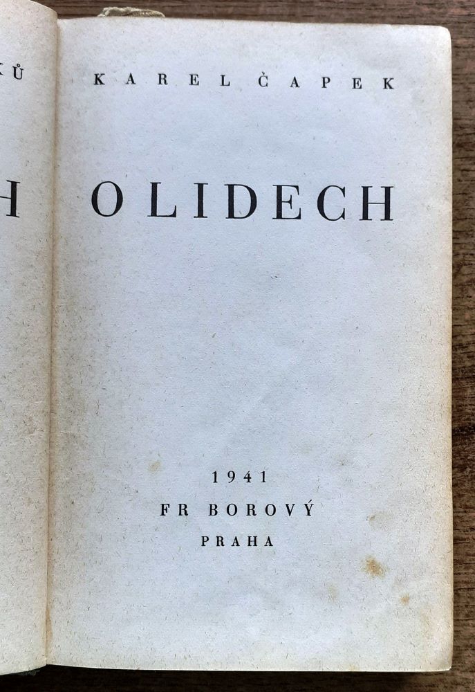 O lidech