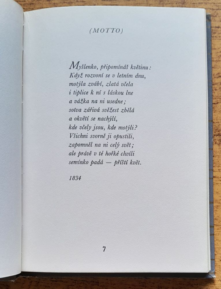 Vyznání za soumraku / Květy poezie Svazek 127