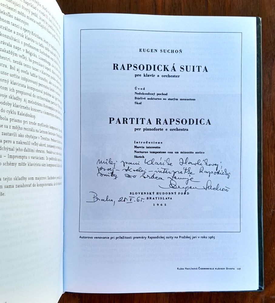 Čiernobiele klávesy života