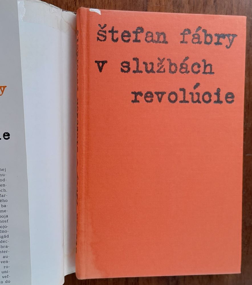 V službách revolúcie / Edícia Memoáre