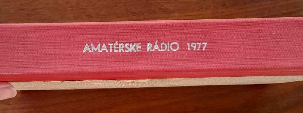 Amatérské radio / Časopis pro radiotechniku a amatérské vysílání