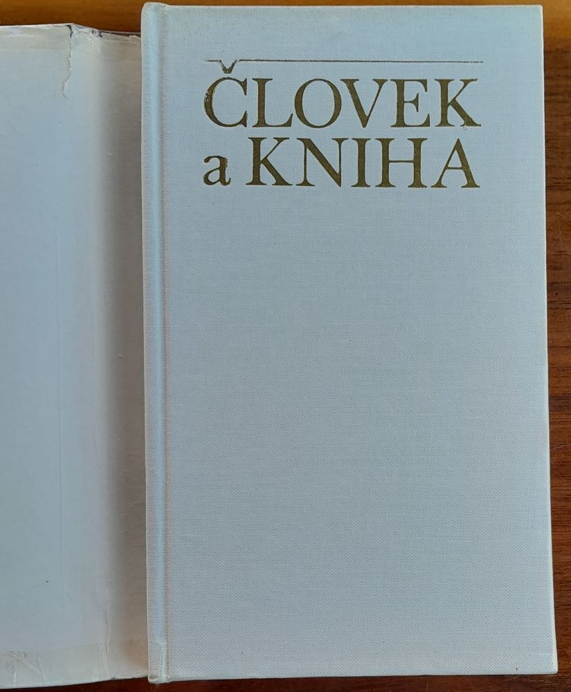 Človek a kniha / Medzinárodný rok knihy
