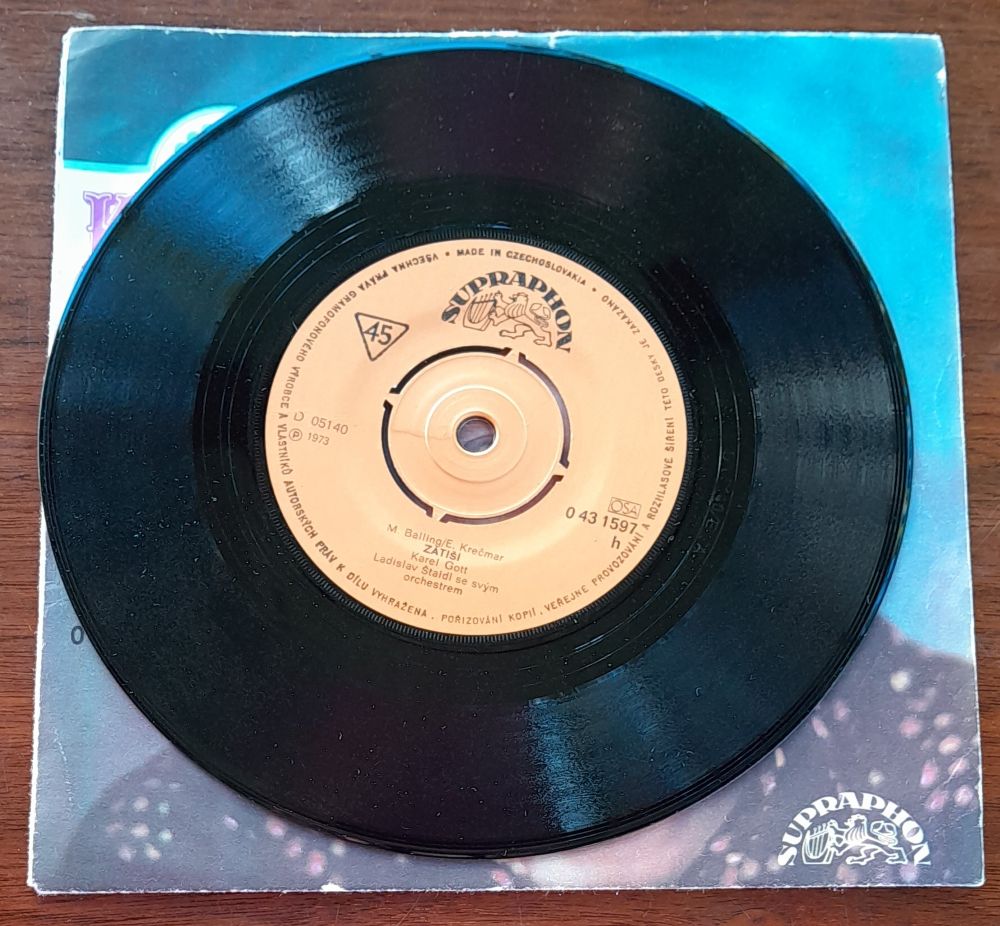 Karel Gott LP Platňa - single play, Už z hor zní zvon, Zátiší