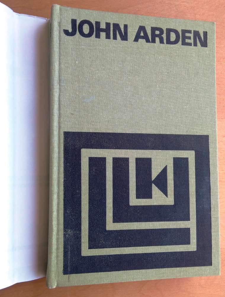 Keď rinčia zbrane, zákony mlčia / Edícia LUK