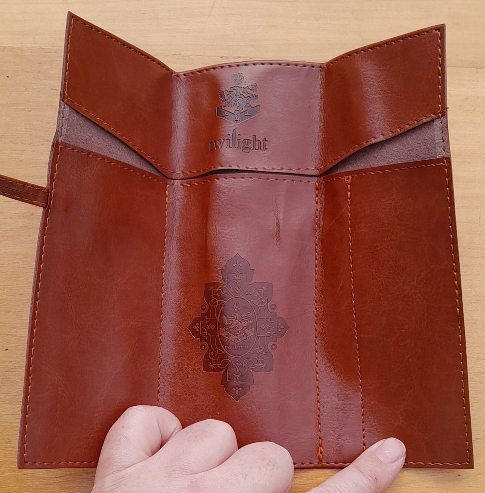 Kozmetické puzdro twilight - hnedé koženkové