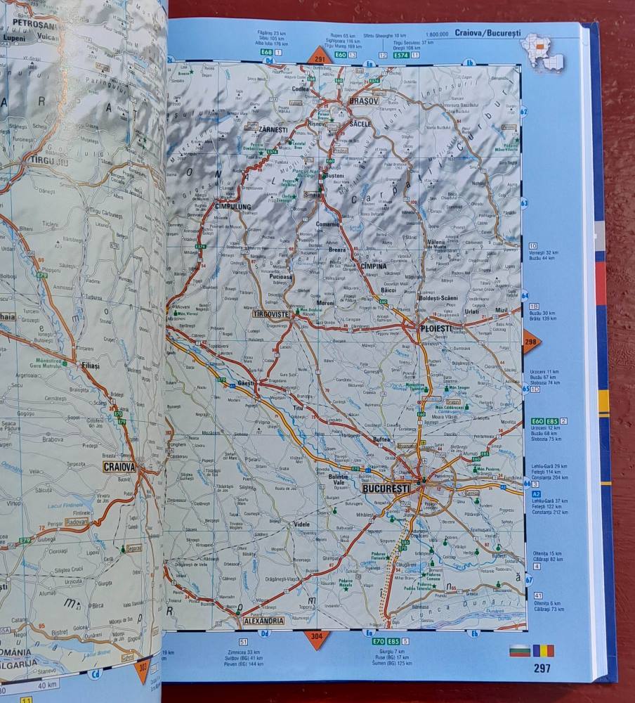 Auto atlas / Slovenská republika - 1 : 300 000 (autoatlas)