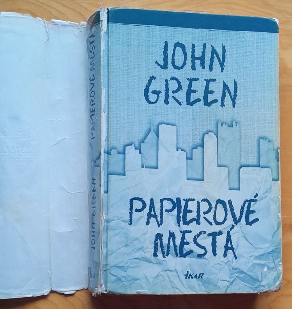 Papierové mestá