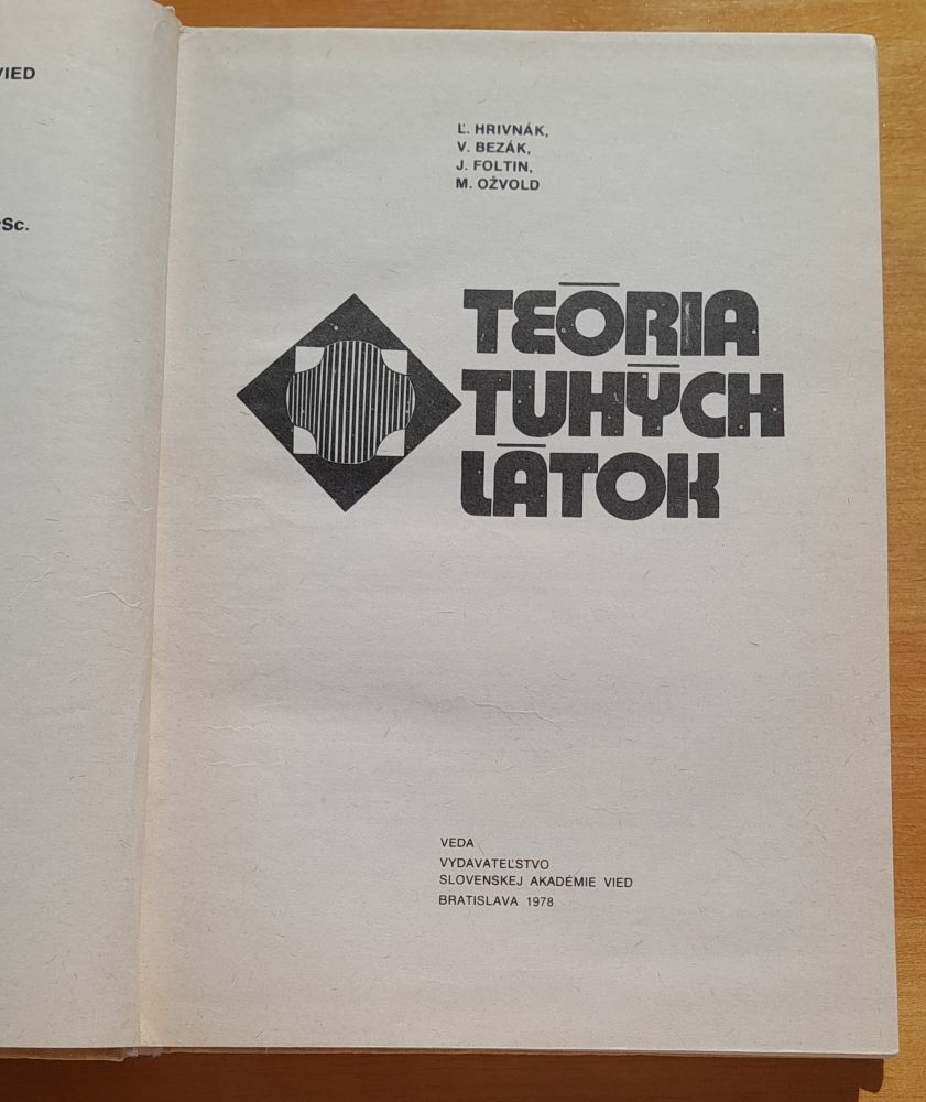 Teória tuhých látok