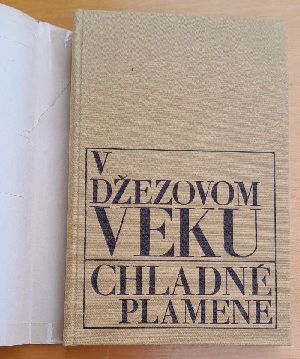 V džezovom veku / Chladné plamene / Svetová tvorba