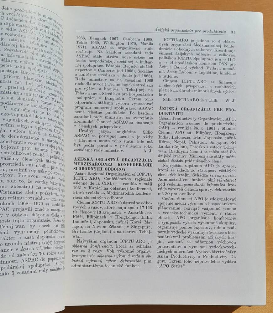 Slovník medzinárodných organizácií