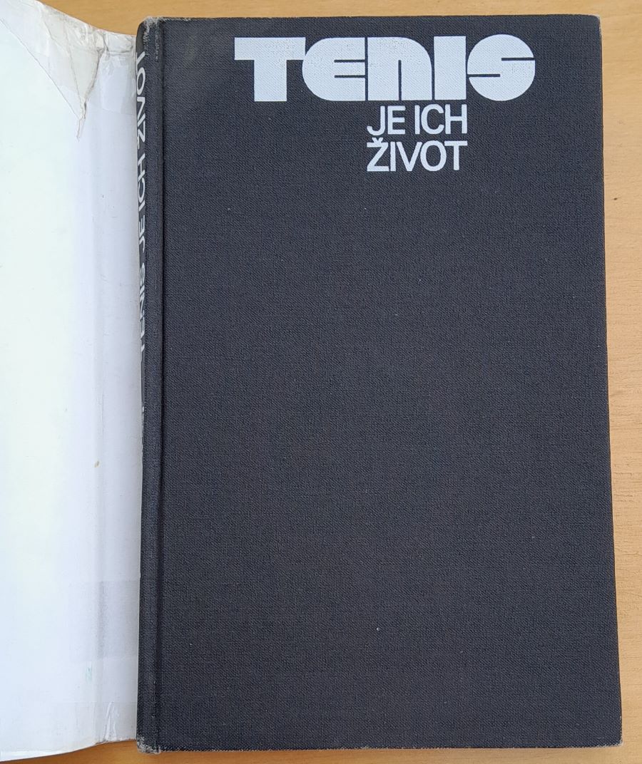 Tenis je ich život / 100 rokov tenisu