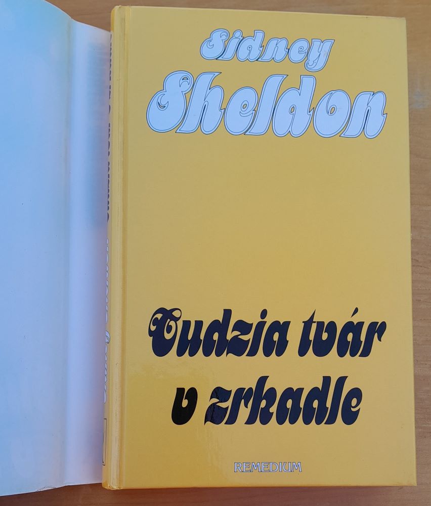 Cudzia tvár v zrkadle