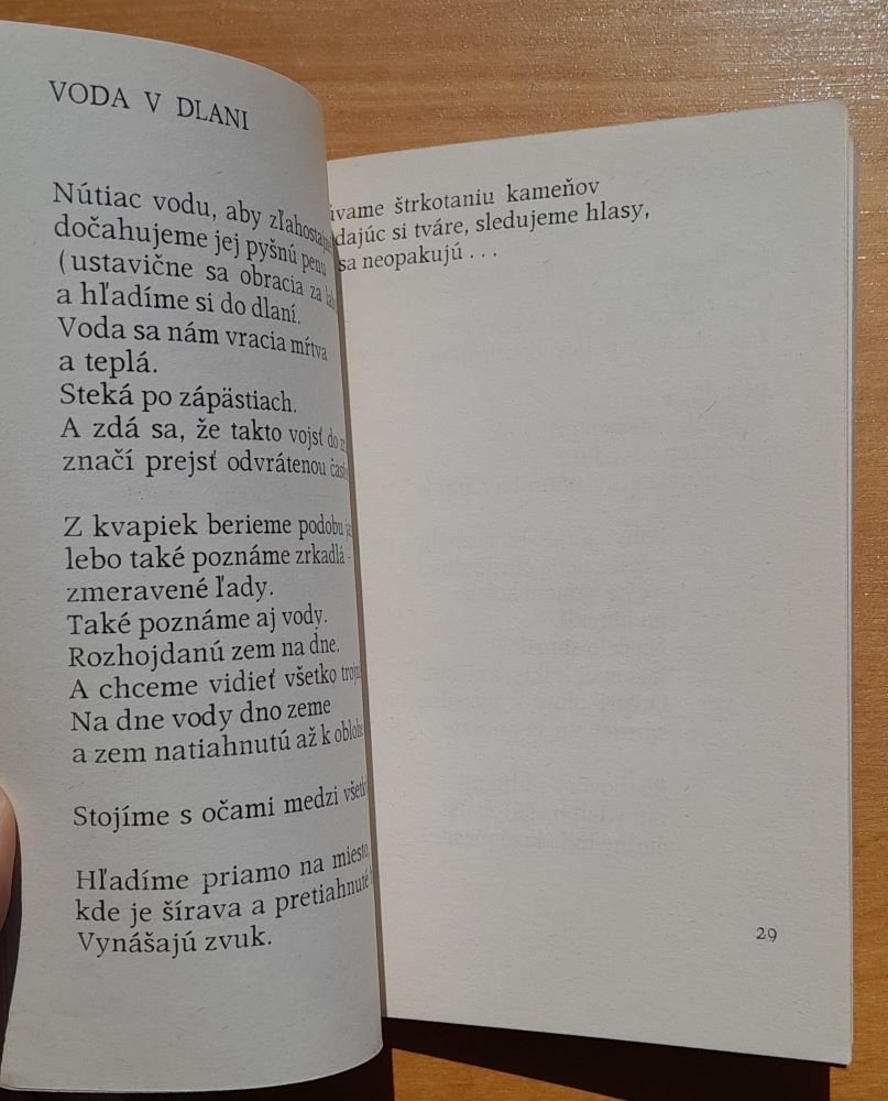 Uprostred koncertu / Mladá tvorba