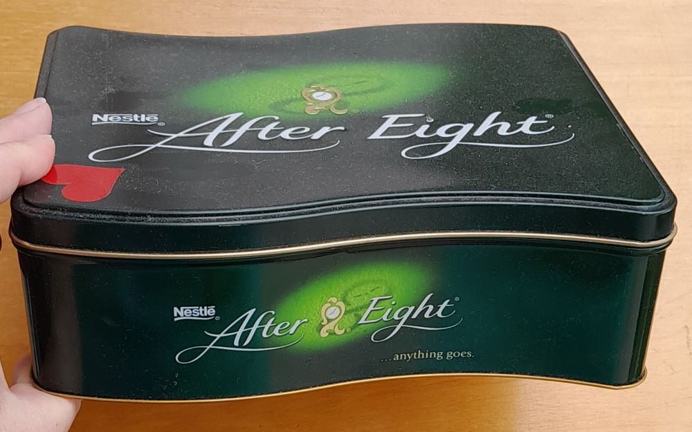 Nestlé Decorative Collectable / Prázdna plechová dóza