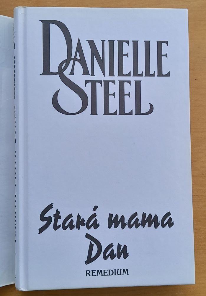 Stará mama Dan