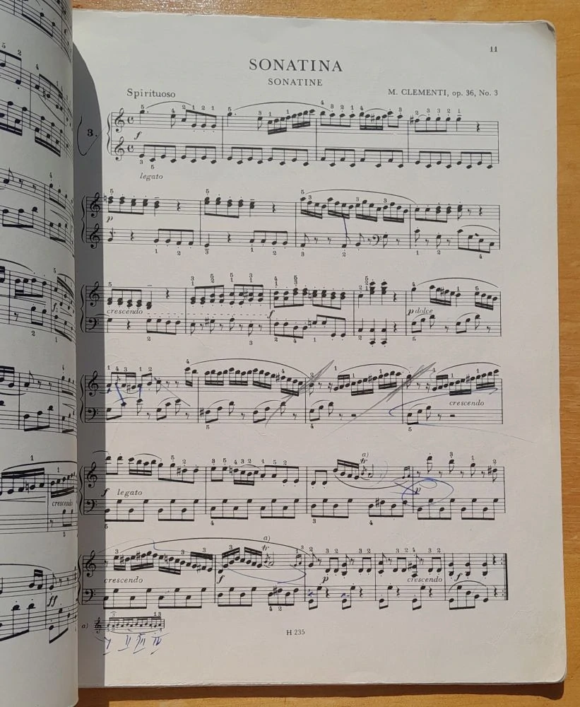 Sonatiny a ronda / Sonatines et rondeaux / Piano