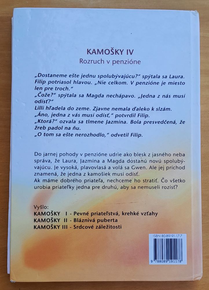 Kamošky IV. / Rozruch v penzióne
