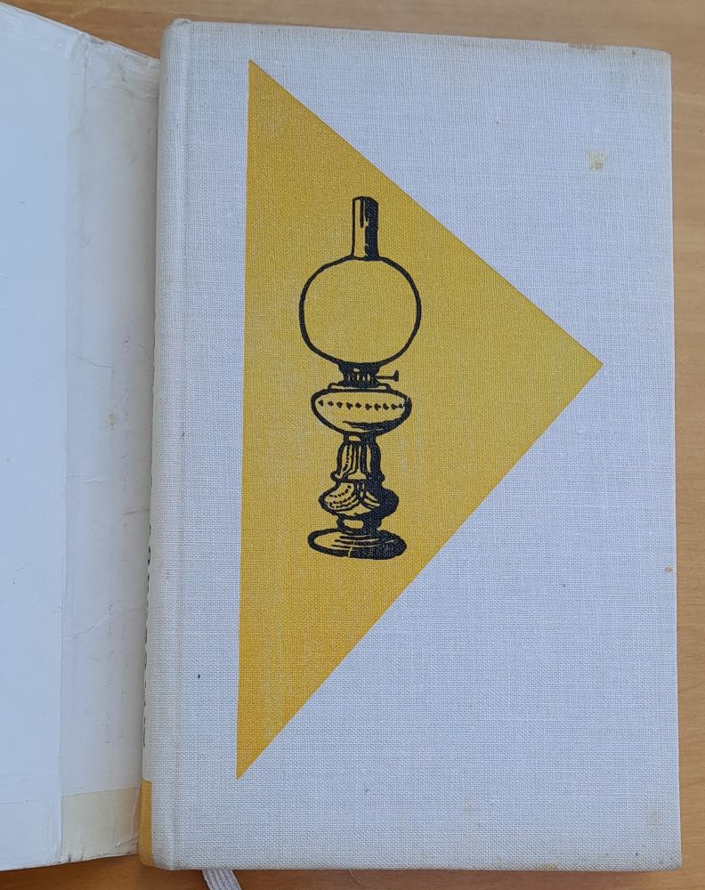 Okamžiky / Čechov / Edícia Máj