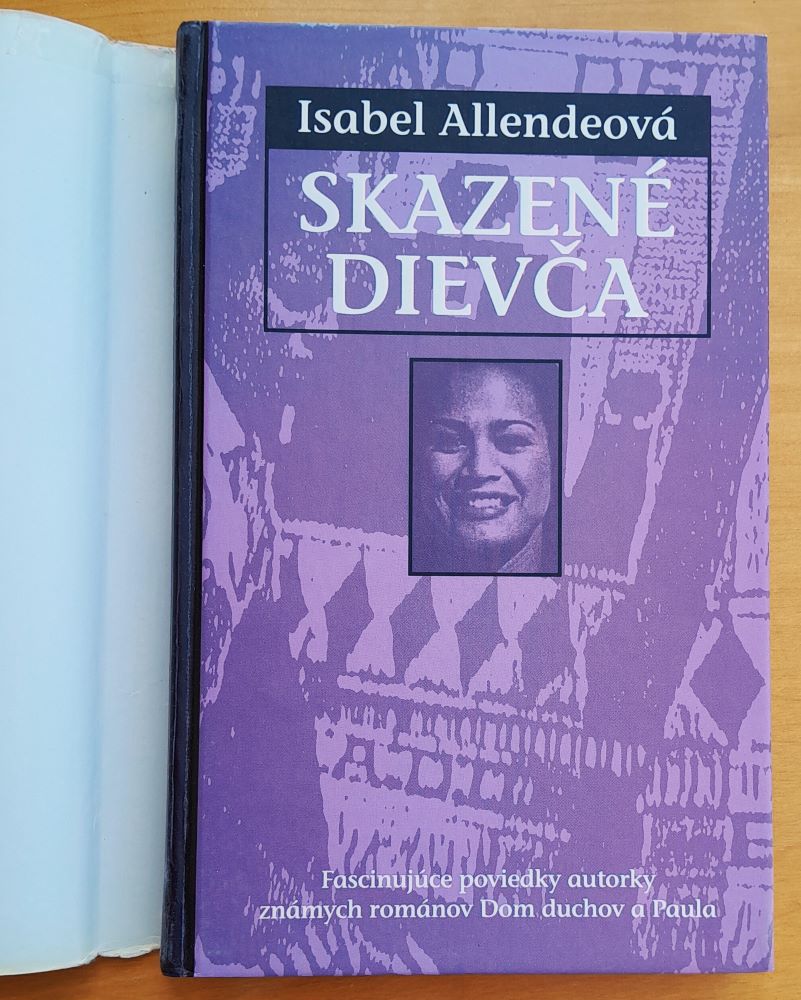 Skazené dievča / Príbehy Evy Luny