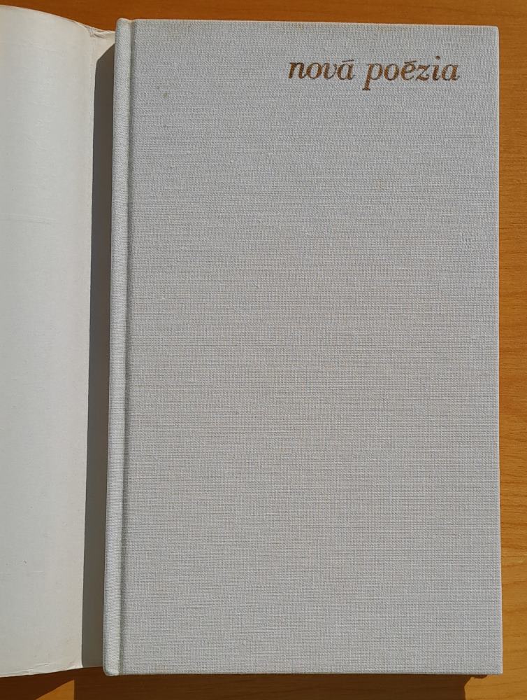 Čakaj ma pri púpavách / Nová poézia