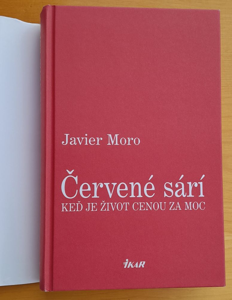 Červené sárí / Keď je život cenou za moc