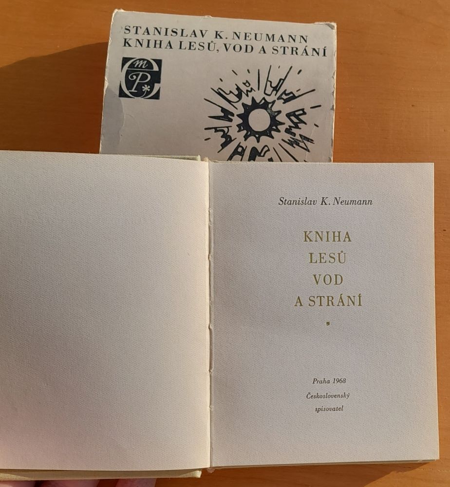 Kniha lesu, vod a strání
